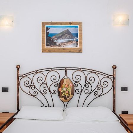 Casa Vacanze Maestrale - By Faendho Porto Torres Zewnętrze zdjęcie