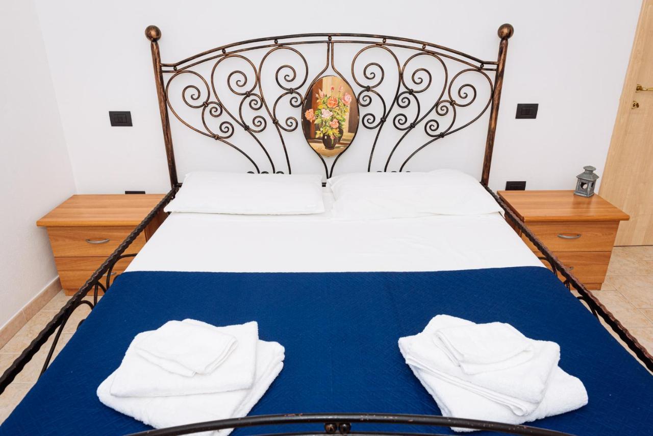Casa Vacanze Maestrale - By Faendho Porto Torres Zewnętrze zdjęcie